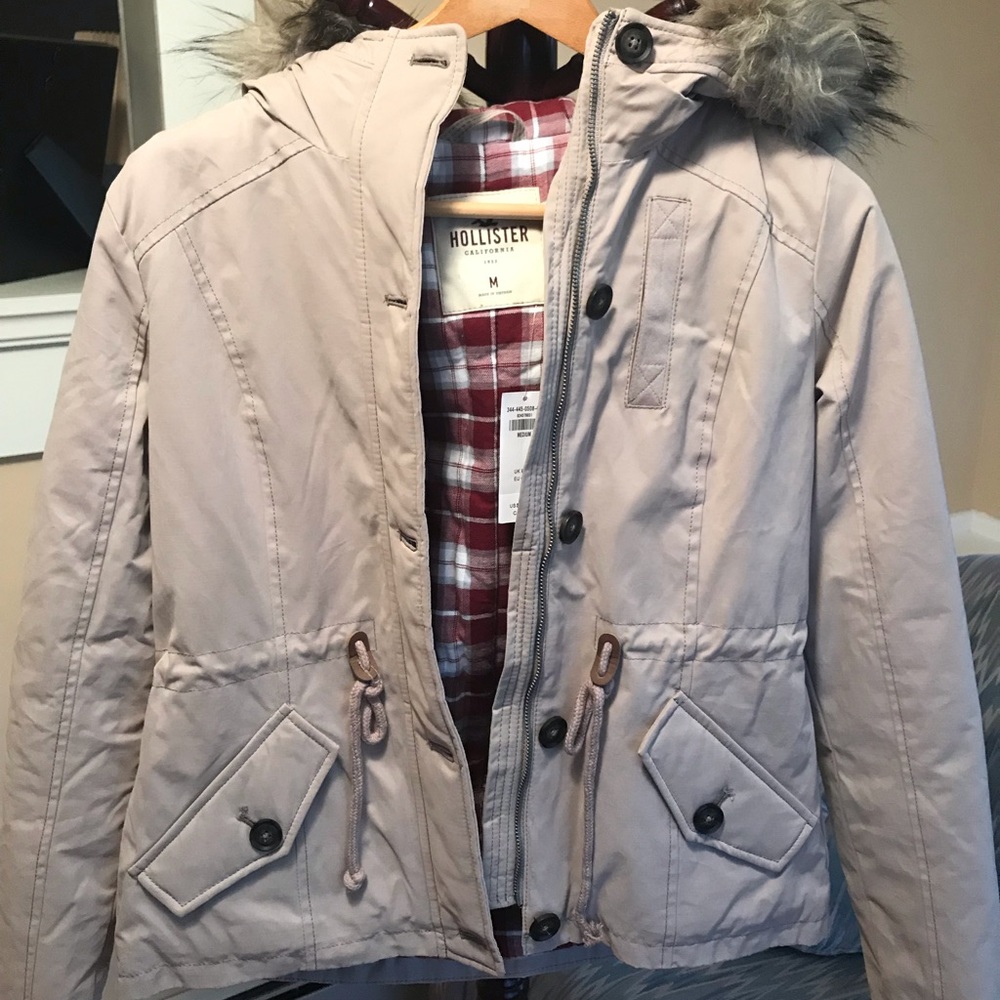 NWT Hollister tan jacket